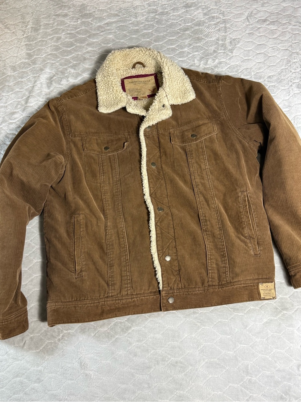 Vintage American Eagle Sherpa Lined Brown Corduroy Trucker Jacket Men’s XLT